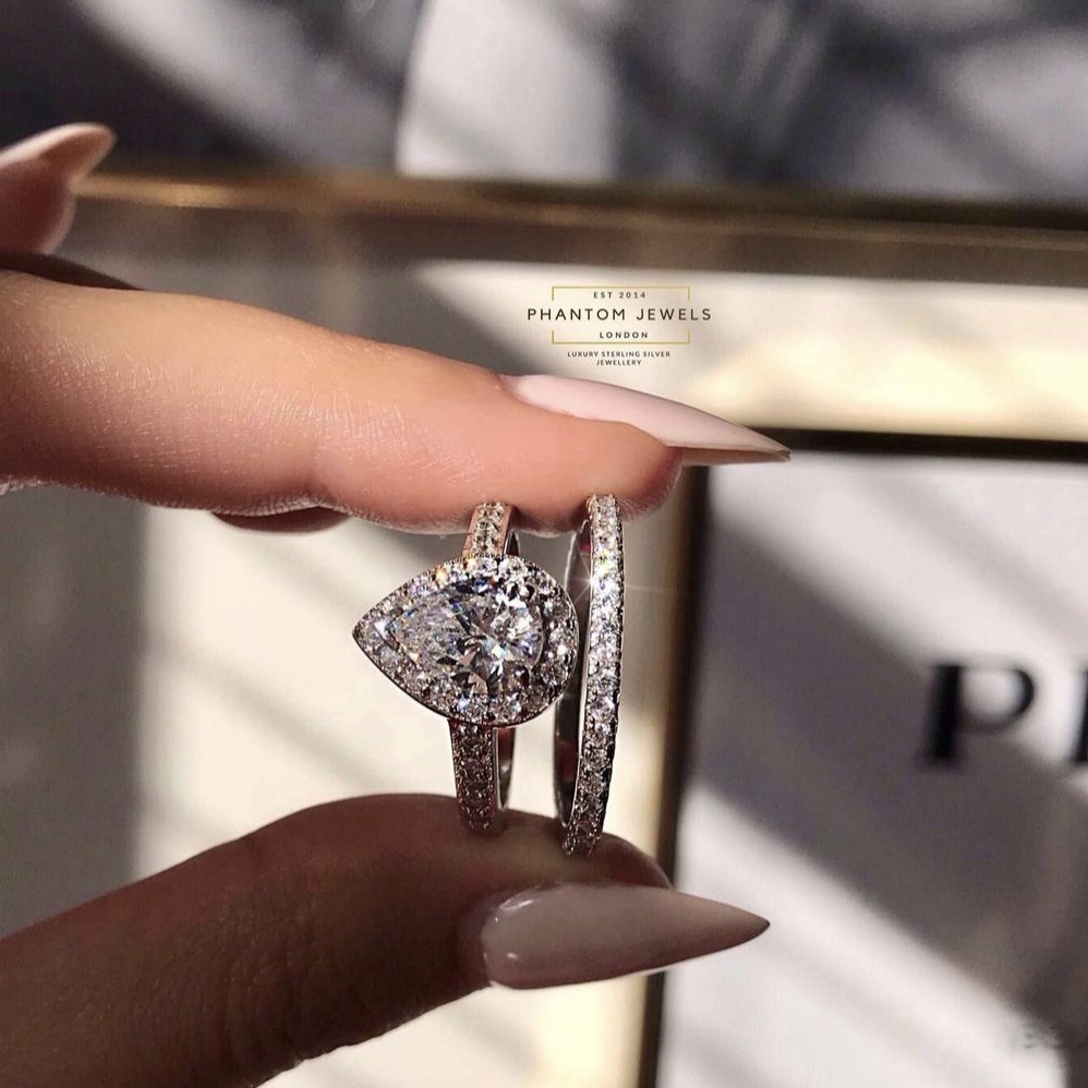 White Gold Color Women's Wedding Water Drop Zircon Ring - Image 5