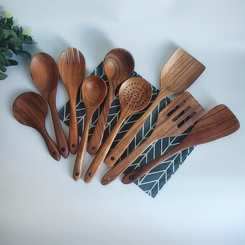 Non Stick Pan And Non Lacquered Wooden Rice Spoon Set - Image 3